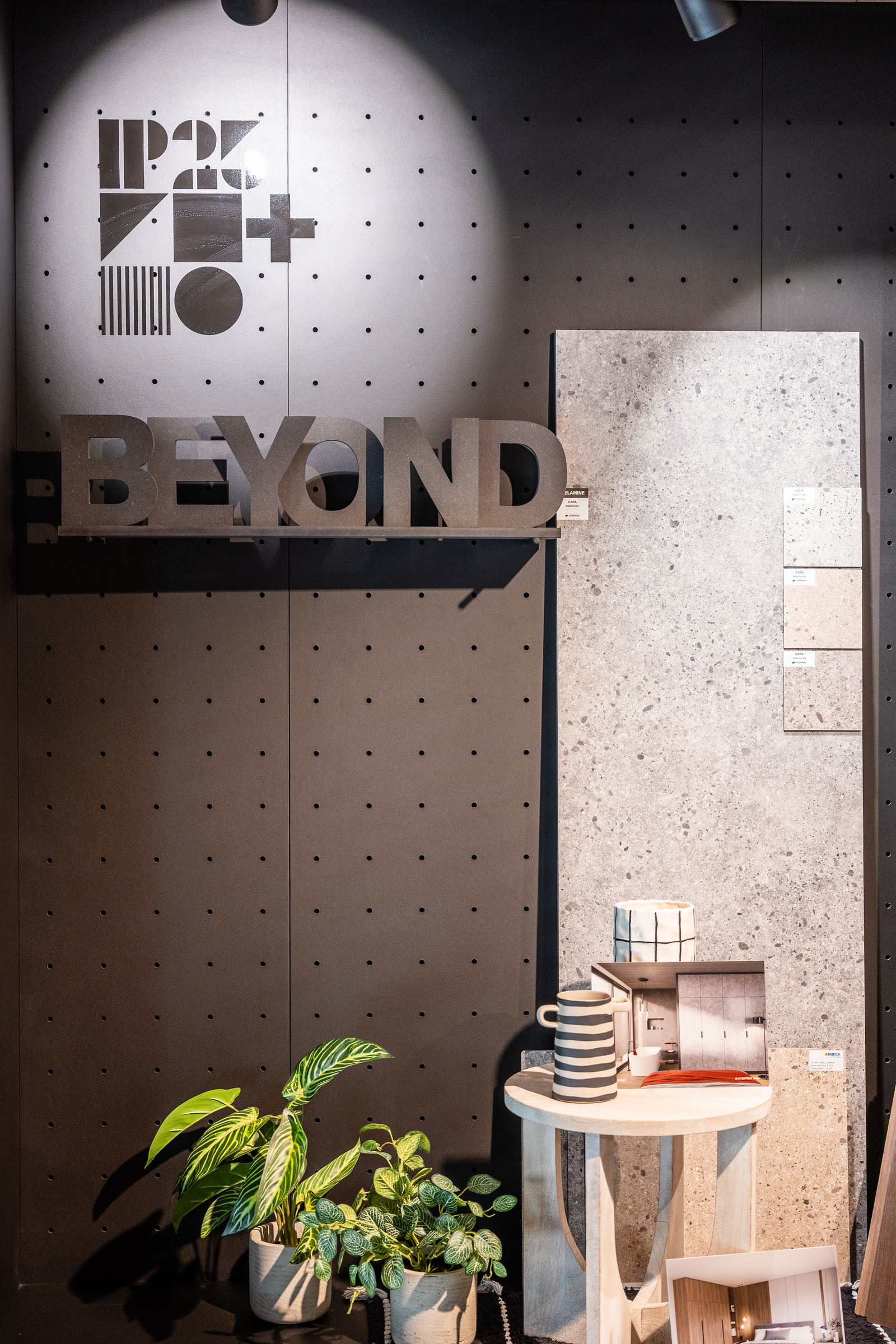 slider image